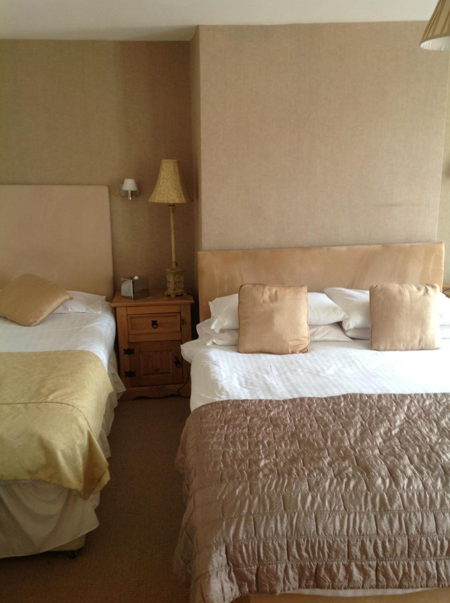 Alston House Hotel Szoba fotó