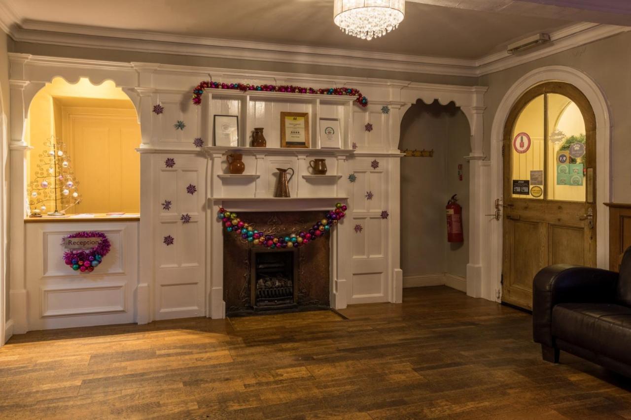 Alston House Hotel Kültér fotó